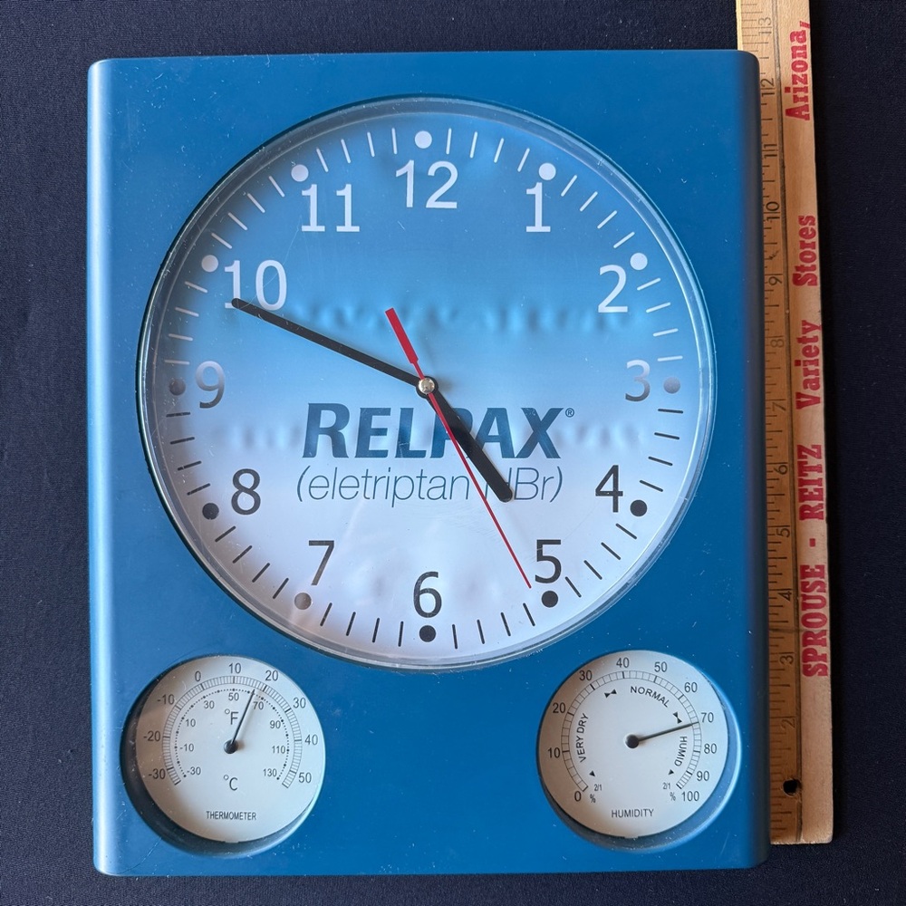 Vintage Pharmaceutical Advertising Wall Clock Relpax Eletriptan (TESTED, works)